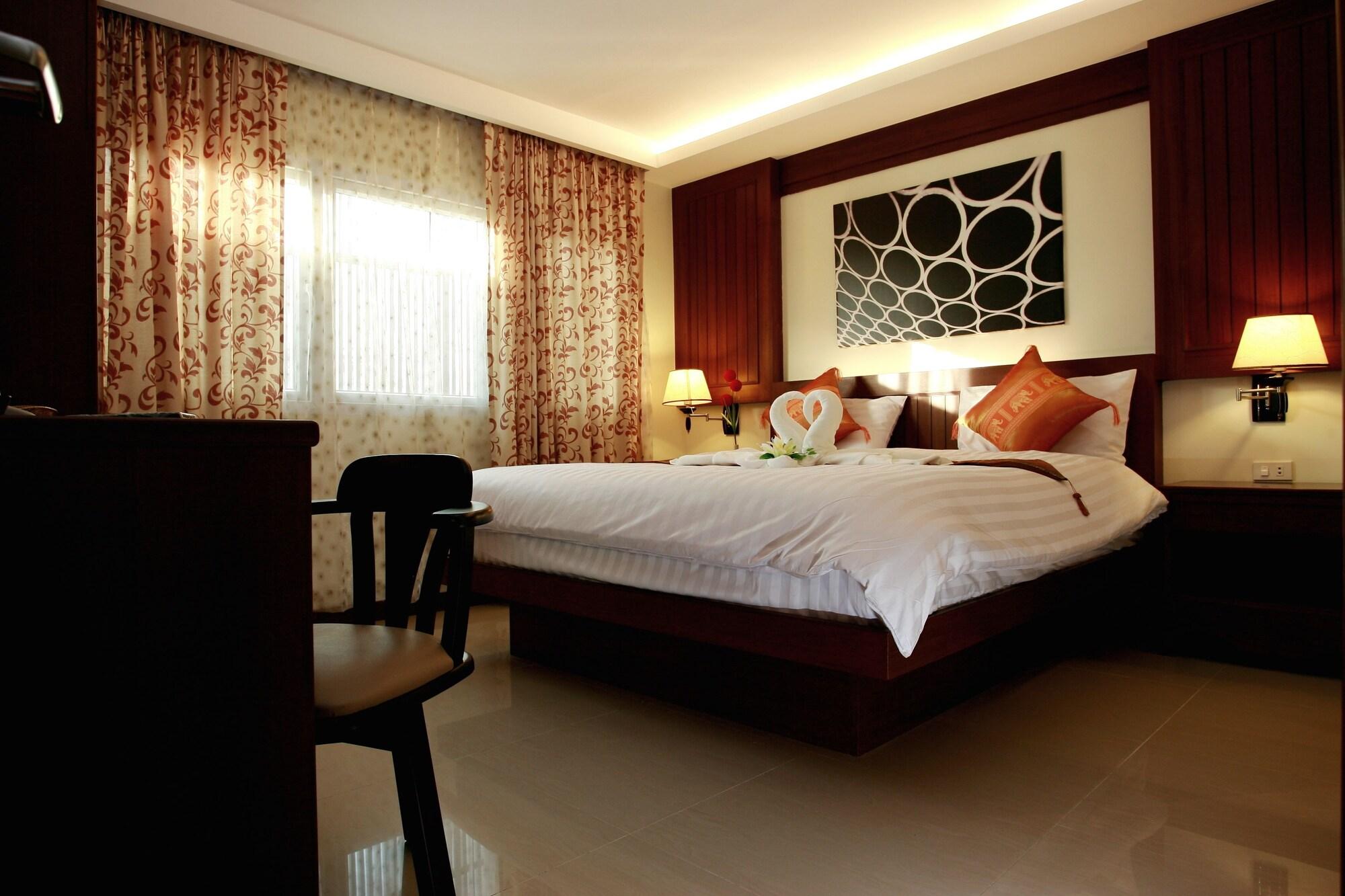 Patong Terrace Boutique Hotel Exteriör bild
